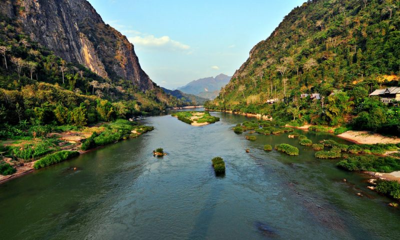 Lo sợ tăng cao về việc Trung Quốc cho nổ mìn khơi dòng Mê Kông