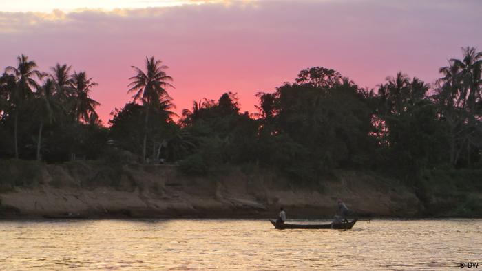 Một cuộc đua xây dựng đập đang đe doạ đến sông Mê Kông