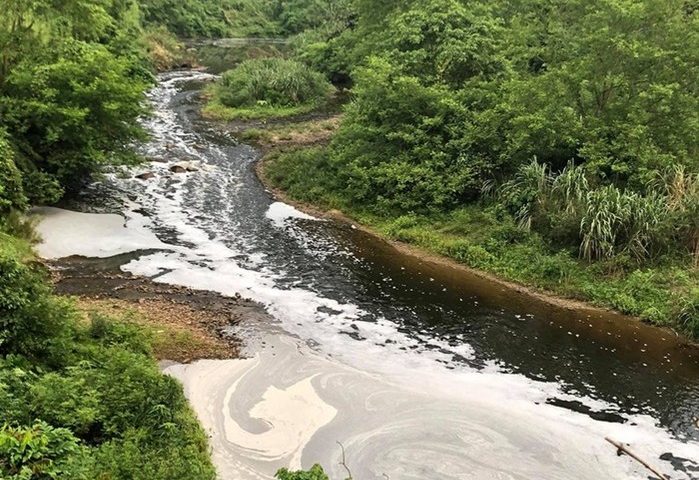 Sông Phó Đáy tiếp tục xuất hiện dấu hiệu ô nhiễm